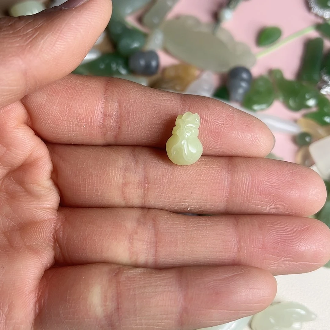 和田玉玉坠未镶嵌用****5