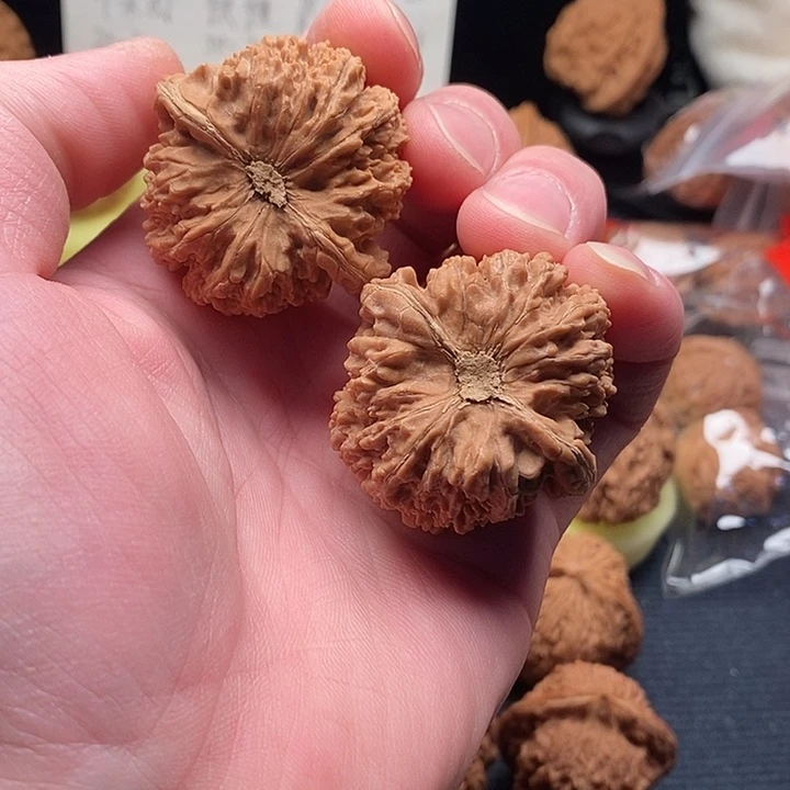 把件文玩核桃闪电333