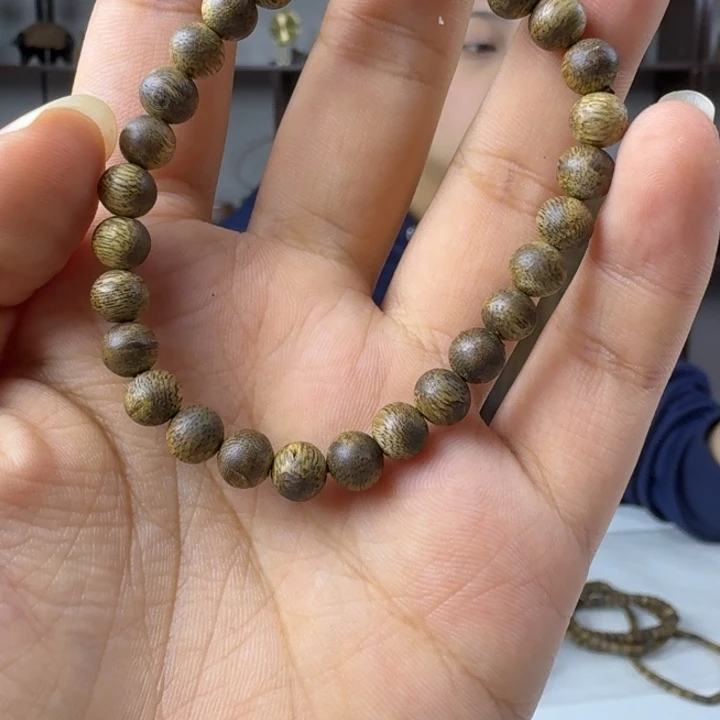 沉香沉香碎屑沉香沉香碎屑+0.6单圈圆珠+多样性发一