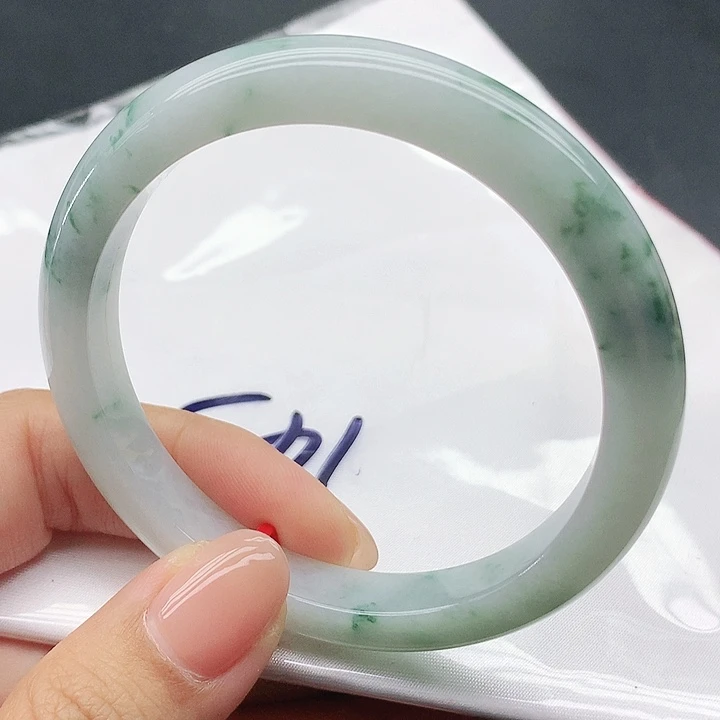 未镶嵌手镯翡翠143