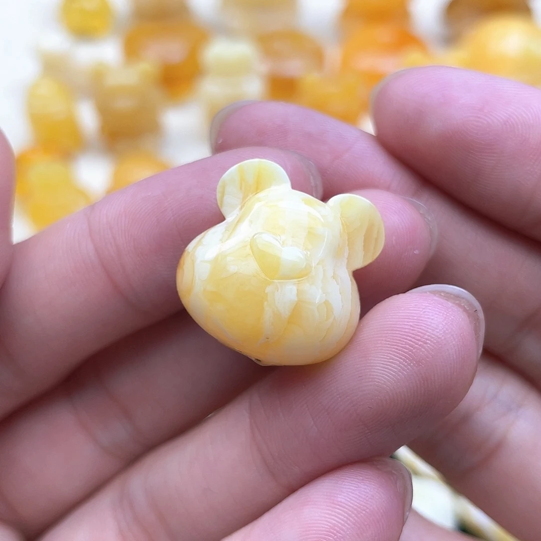 未镶嵌琥珀裸石七*.蜜蜡