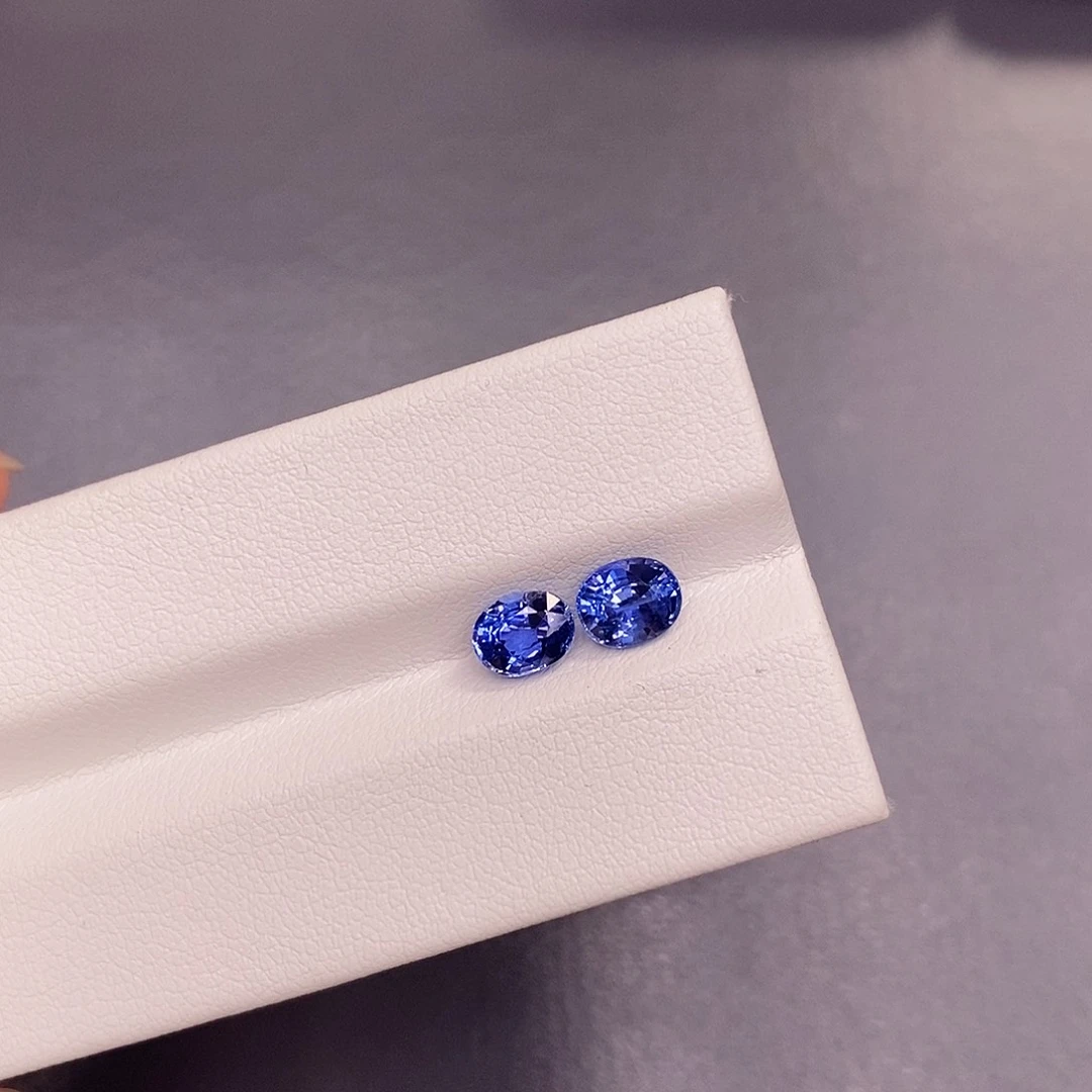 裸石蓝宝石0.88克拉➕0.97克拉