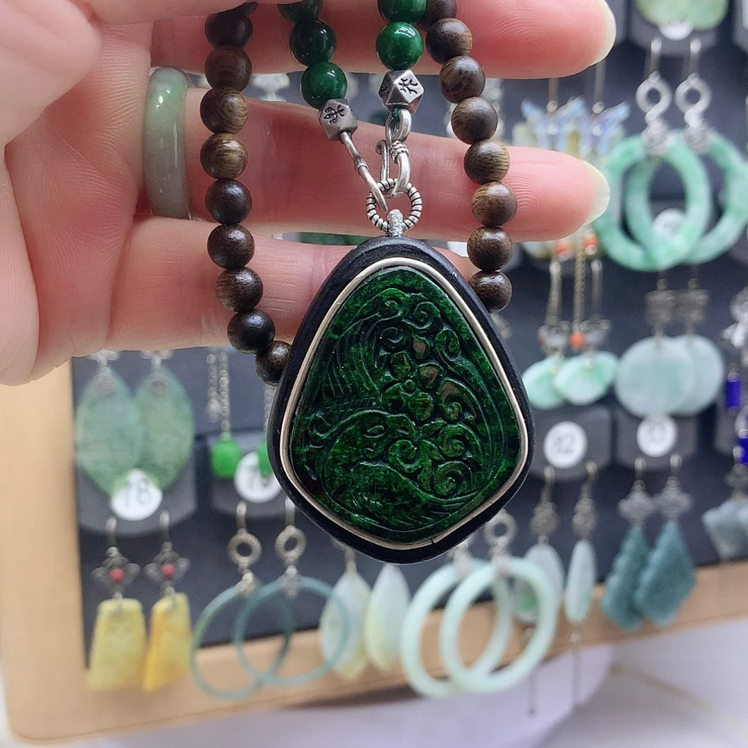 倩***翡翠银S925镶嵌颈饰