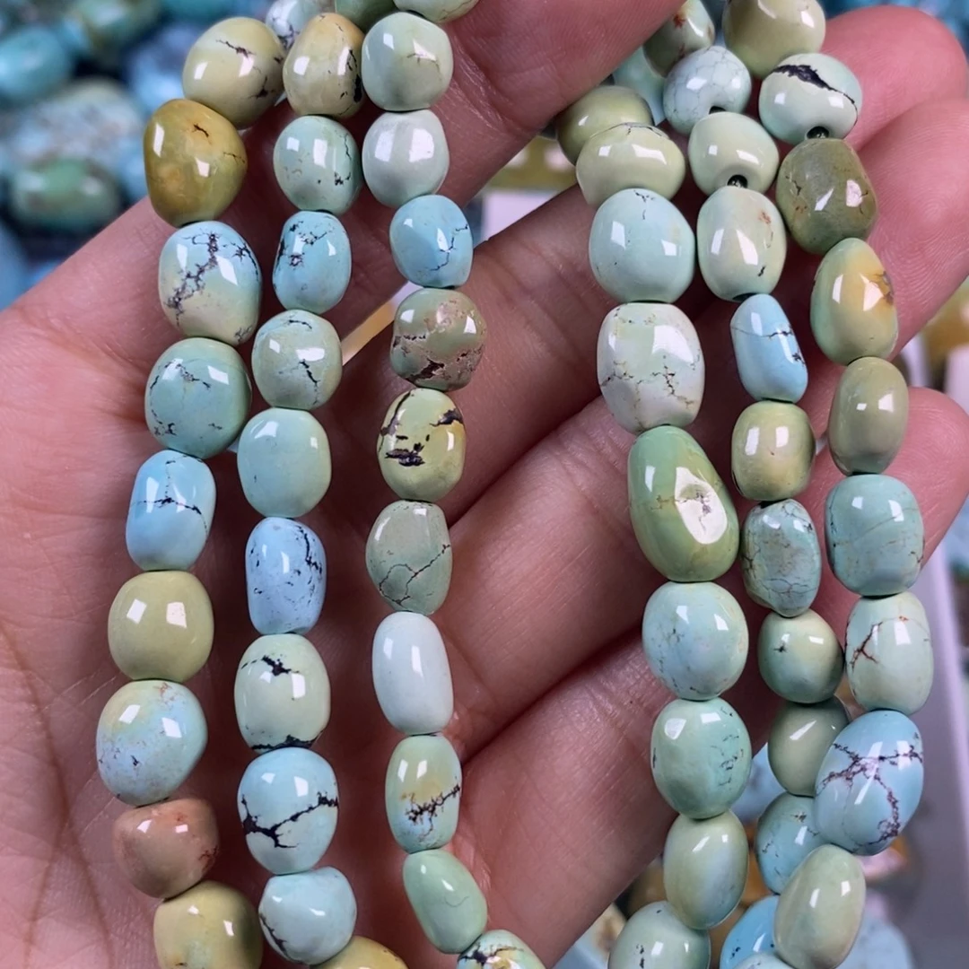 绿松石未镶嵌颈饰