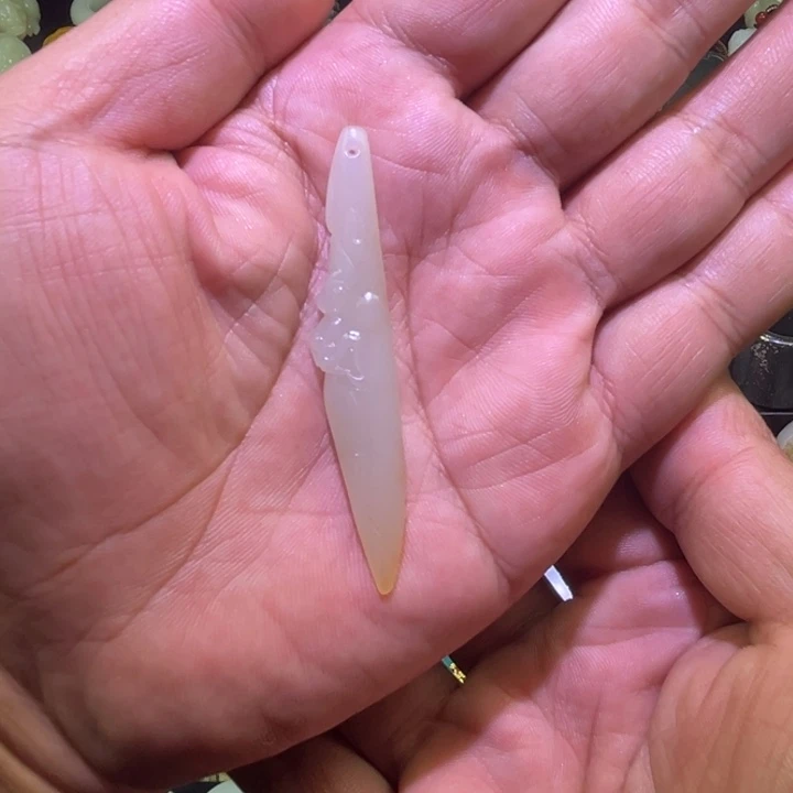 和田玉未镶嵌吊坠(不含链)