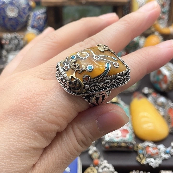 银S925镶嵌蜜蜡戒指