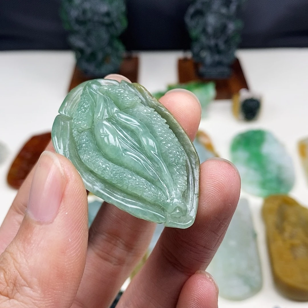 定制翡翠未镶嵌天然翡翠