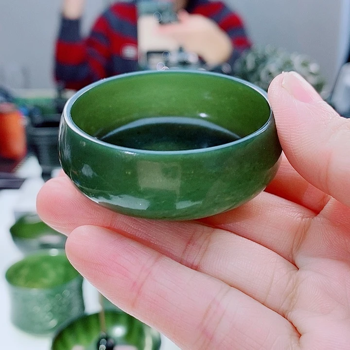 和田玉（青玉）未镶嵌把件