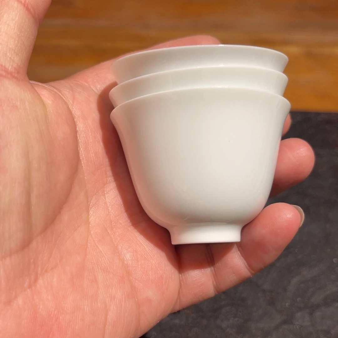 T***n无款可出不去的情况之下是