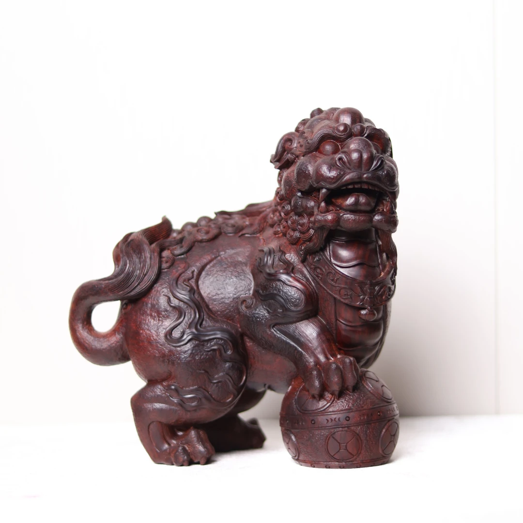 c23056 印度小叶紫檀-狮子戏球