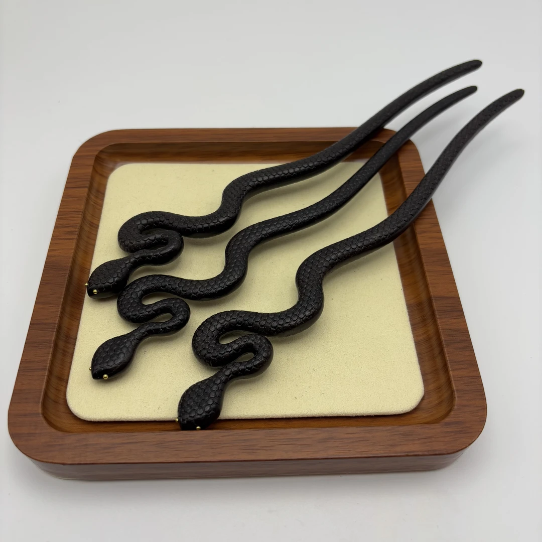 非金属珐琅吊坠 木质蛇年发簪 吊坠 F120