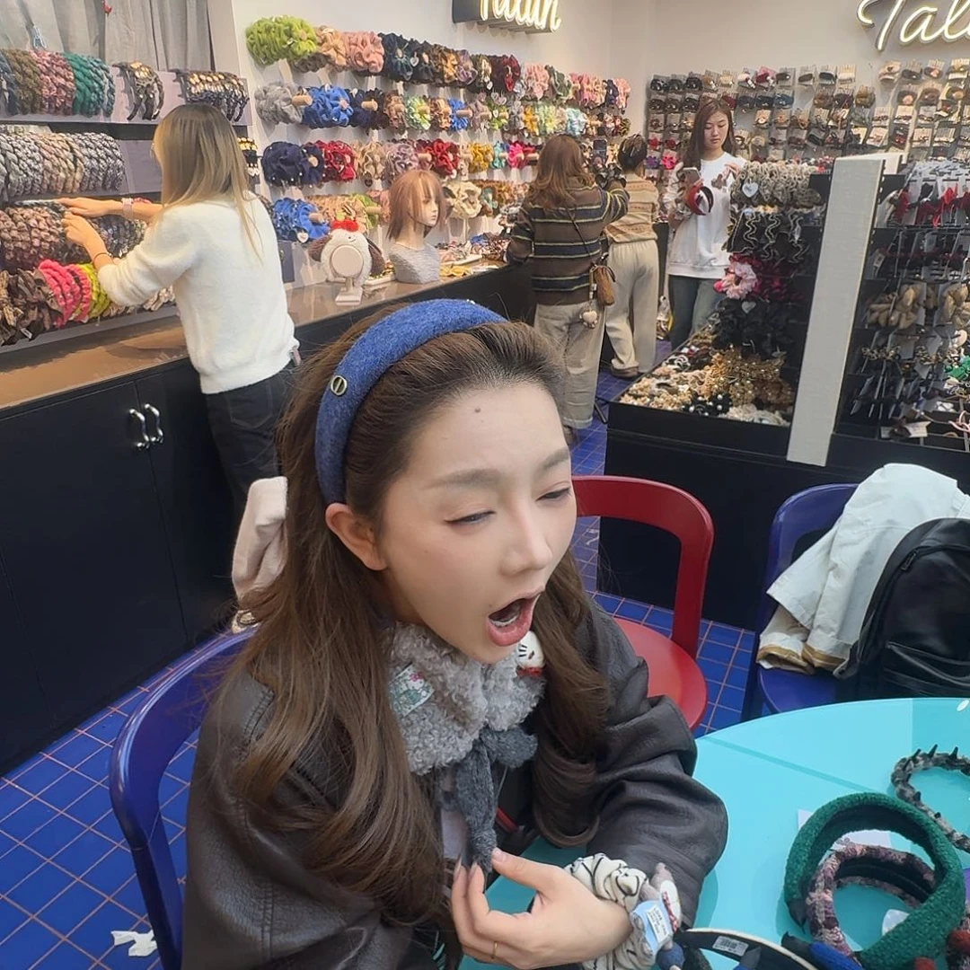 蓝色cd发箍哦哦哦哦哦