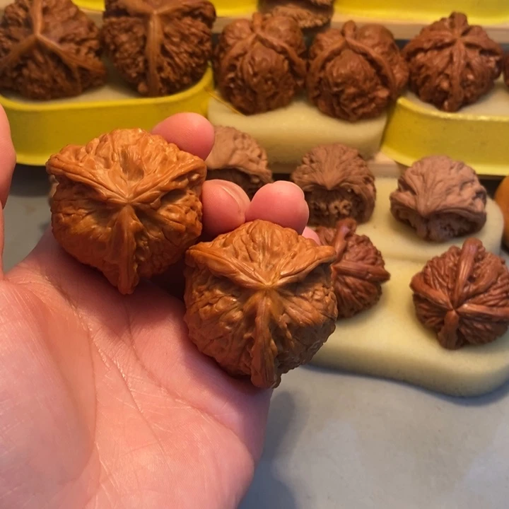 陈***文玩核桃吊坠njjnmmmm