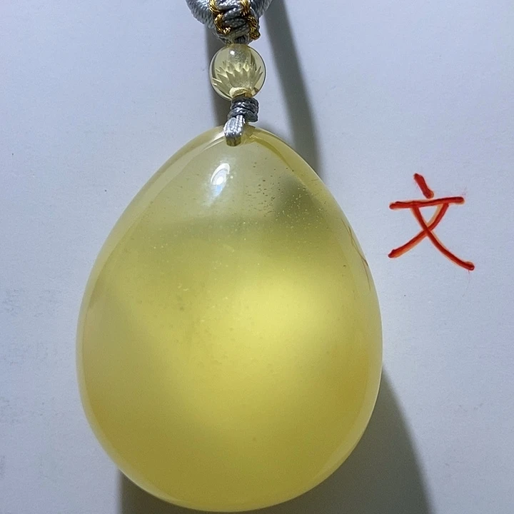 琥珀未镶嵌珠宝奇石82