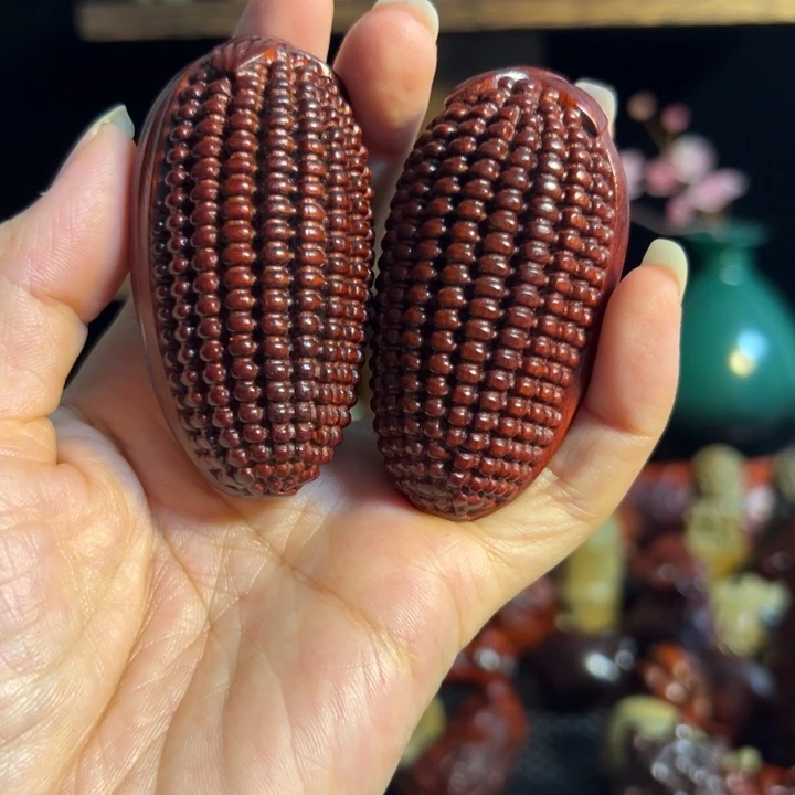 把件小叶紫檀两个一对