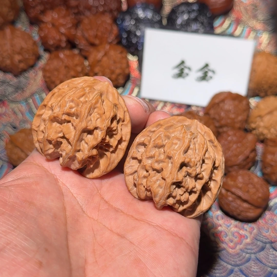 把件文玩核桃1201苹果园，尺寸42 40 40