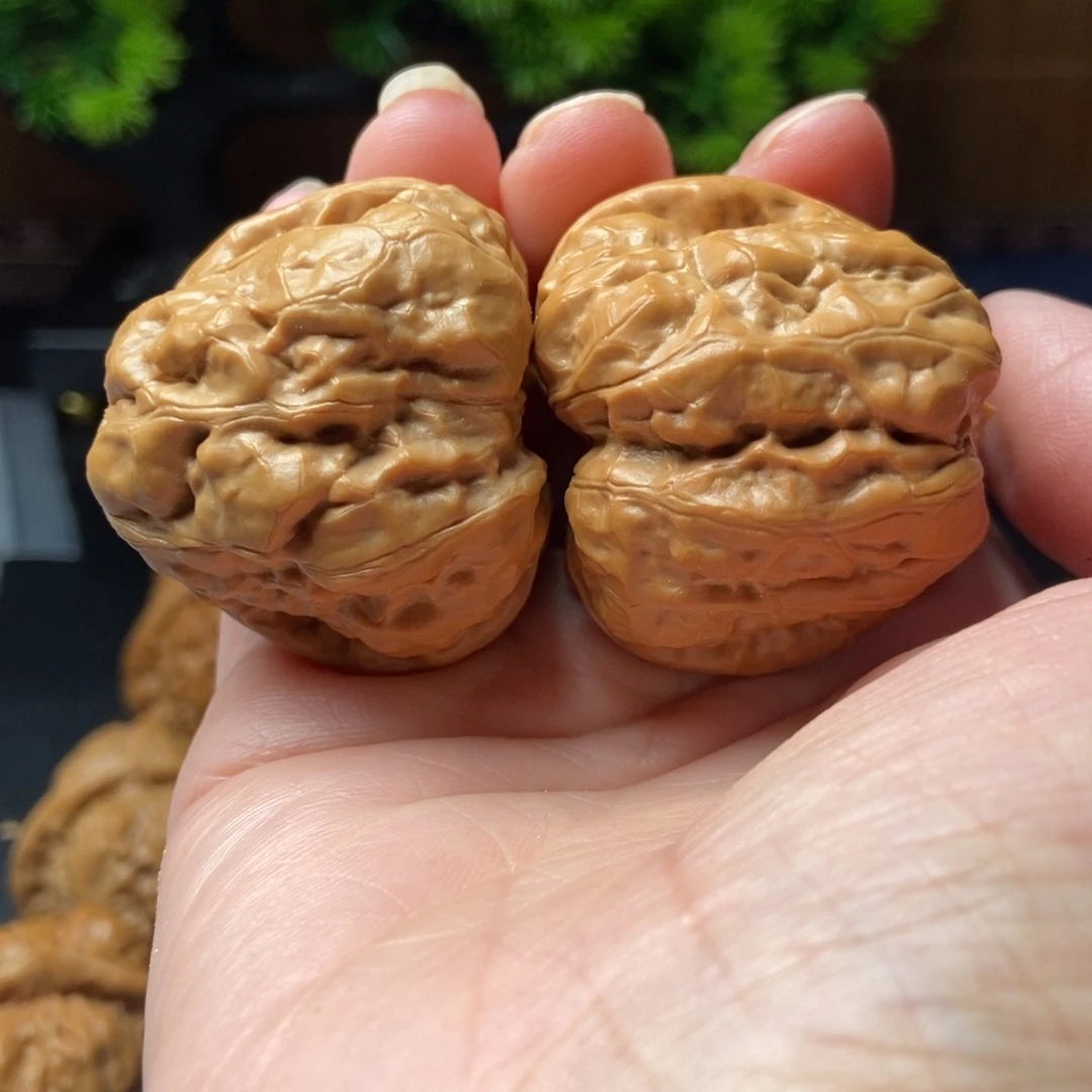 文玩核桃把件蛤蟆头40