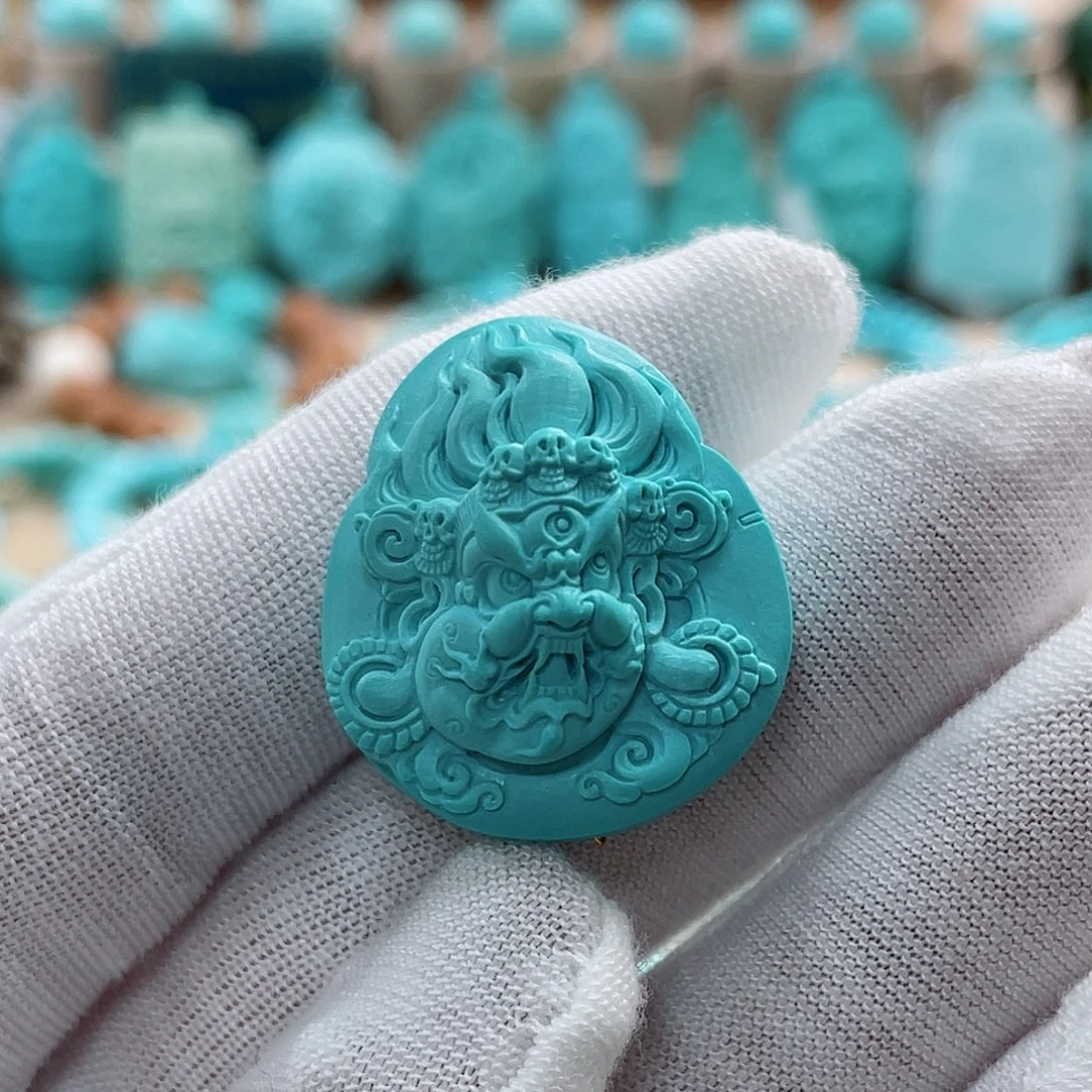 未镶嵌绿松石珠宝奇石