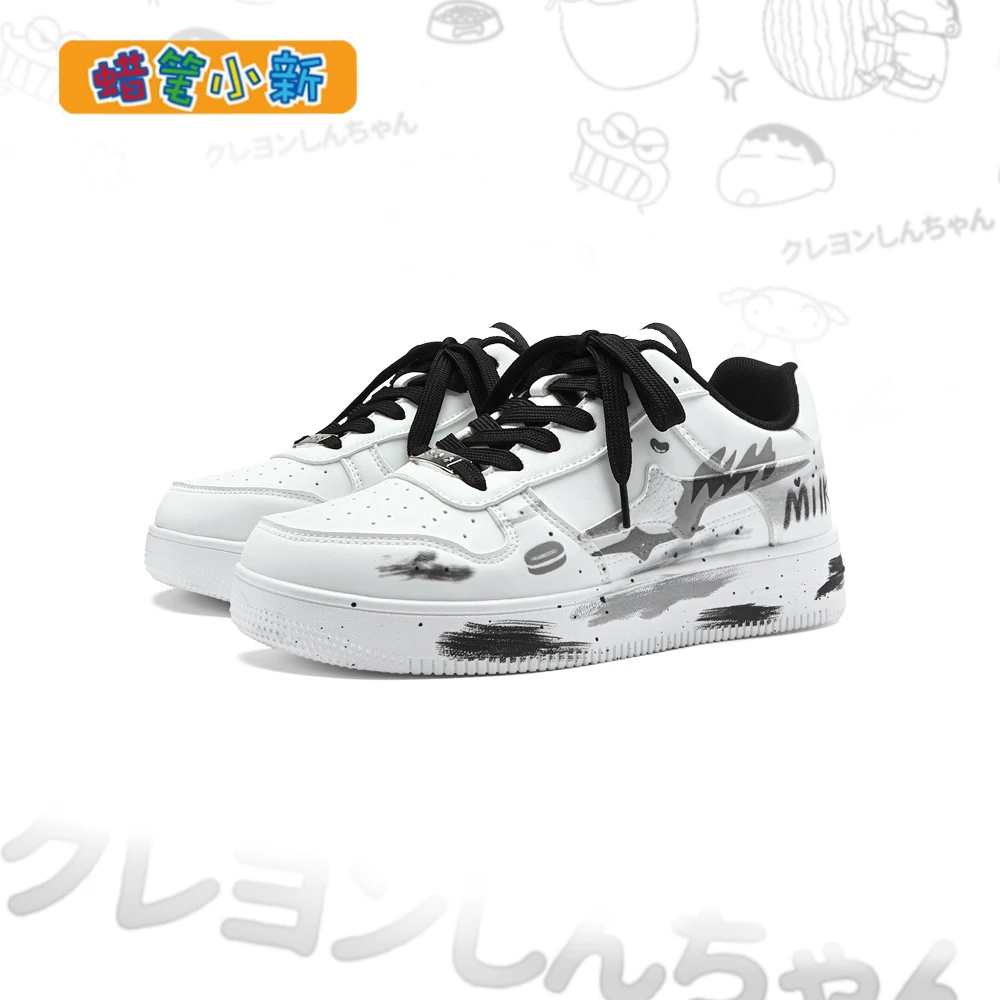蜡笔小新鞋子男款爆款2025新款秋季黑白泼墨百搭板鞋时尚情侣潮鞋