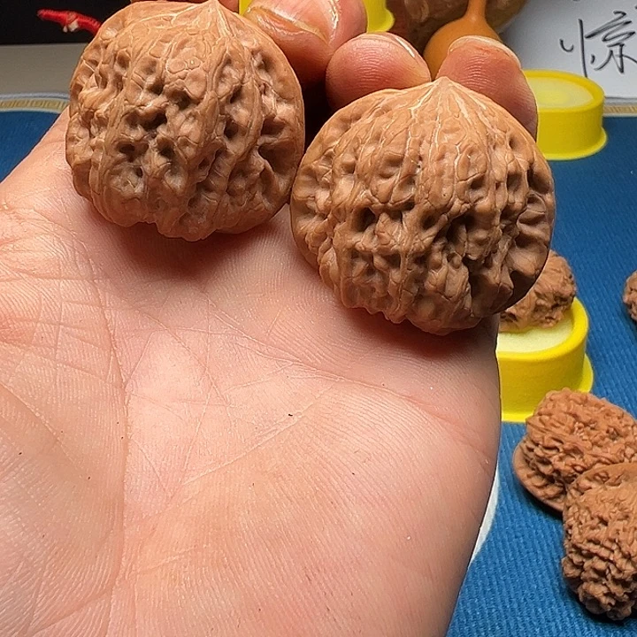 月****吊坠桃核平谷欧底全品无修