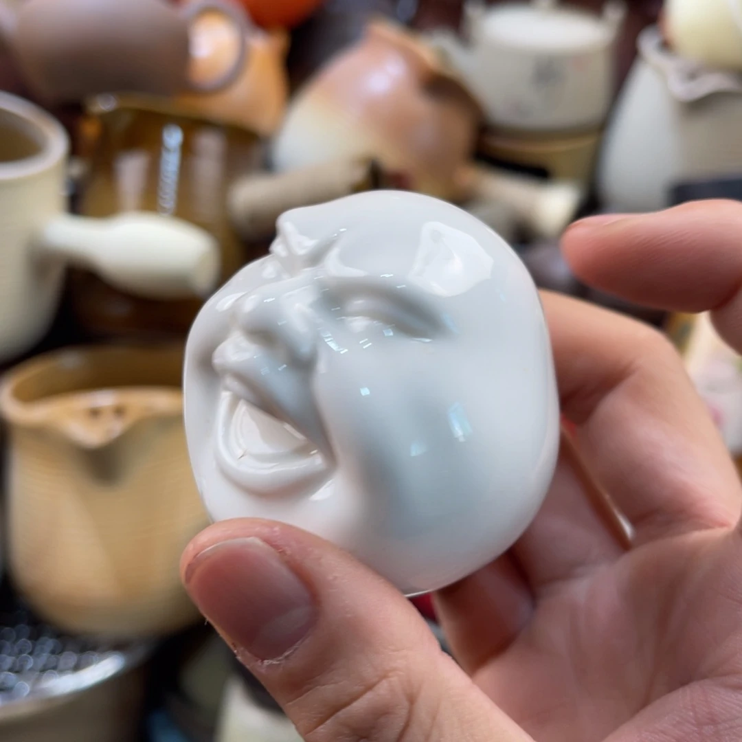 壶陶他是最爱吃蛋糕最