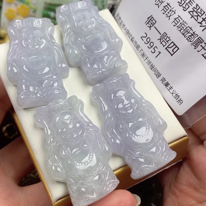 不****翡翠未镶嵌吊坠(赠链)