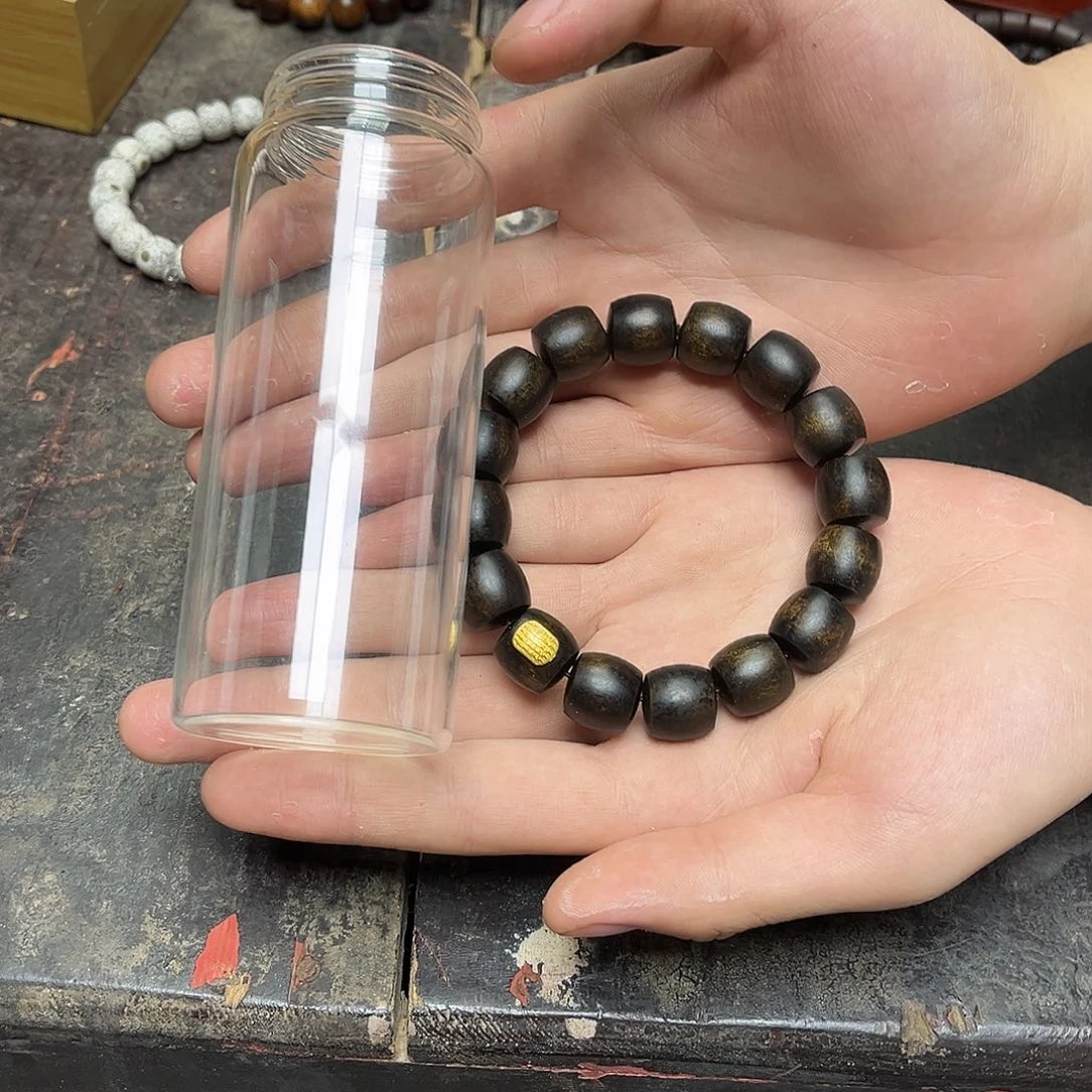 大叶紫檀（黑酸枝木类）