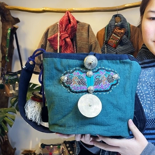 织绣手工制作包包