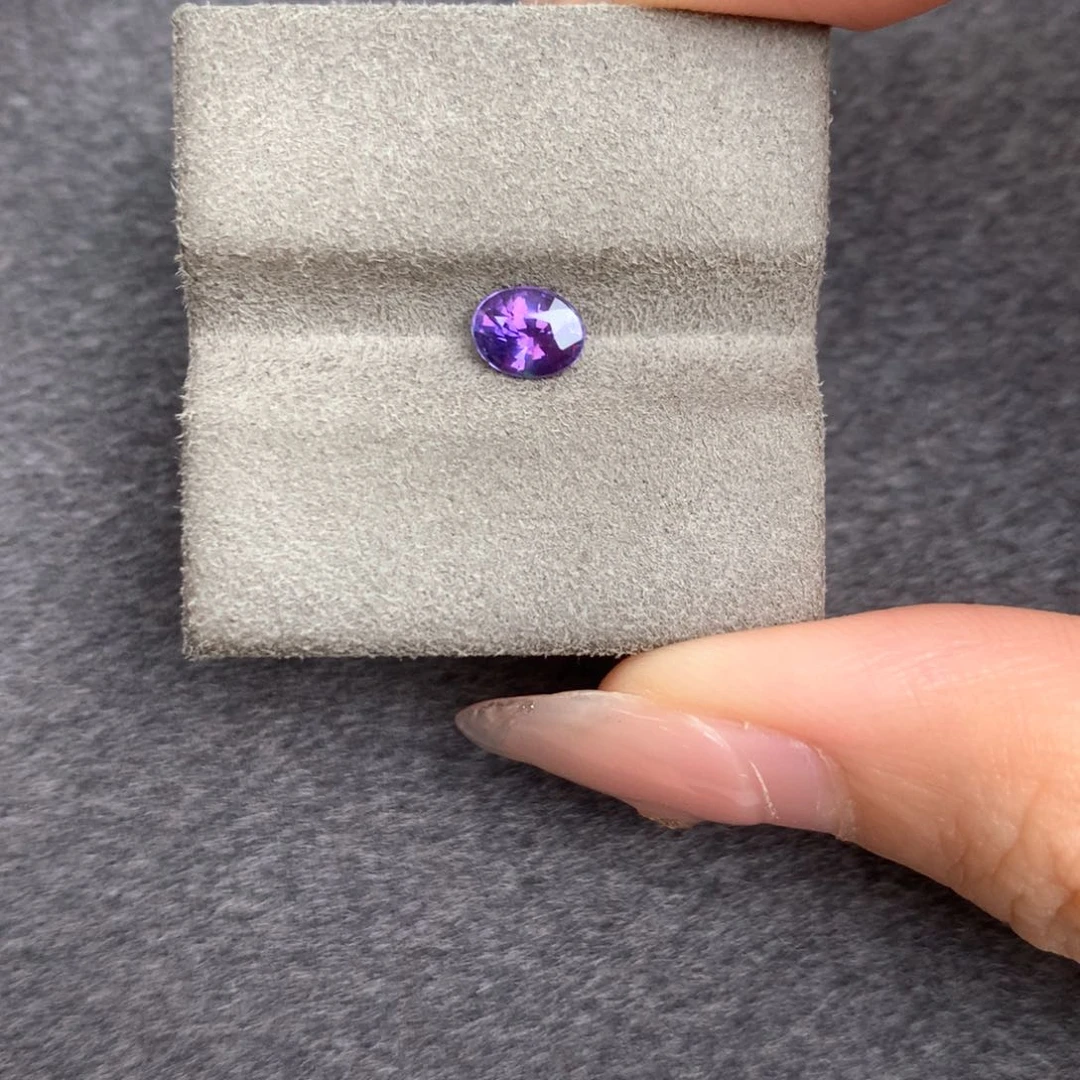 裸石蓝宝石0.66ct