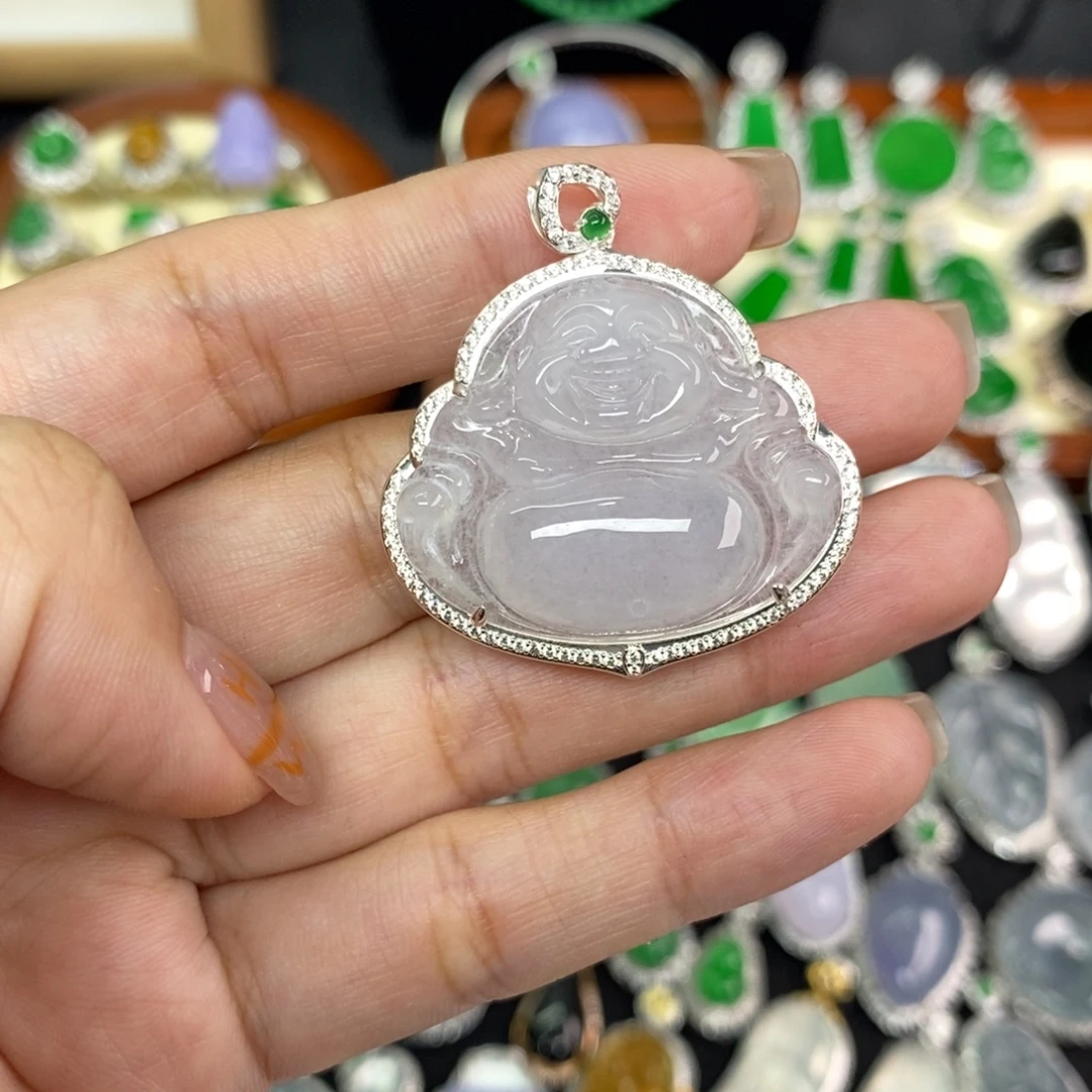 翡翠未镶嵌颈饰A货翡翠