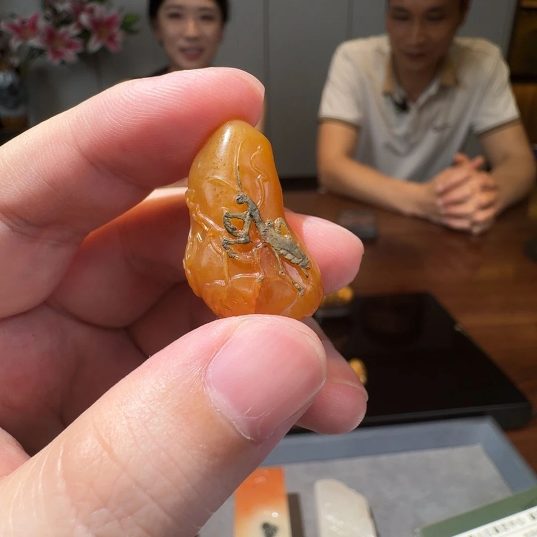 寿山石印石田黄挂坠一枚