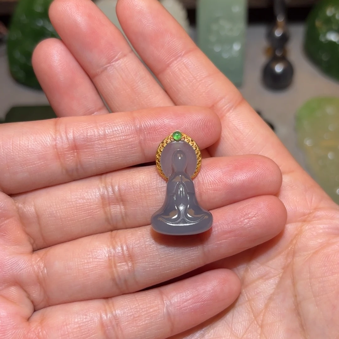 花***r和田玉18K金镶嵌颈饰