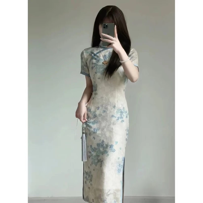 068- 【蓝花】米色 剪花 高级感 改良 旗袍