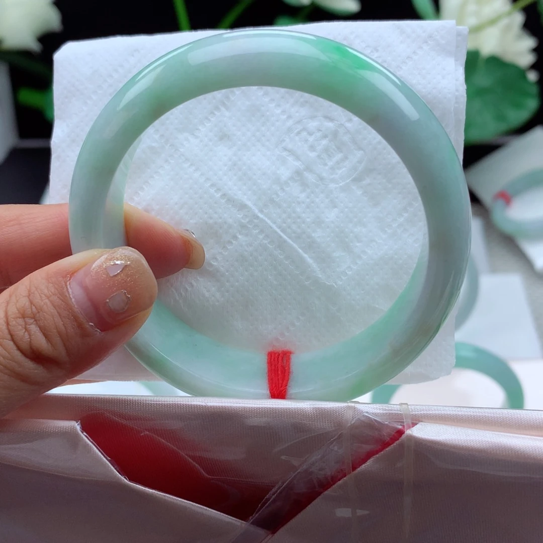 未镶嵌手镯翡翠纯天然6