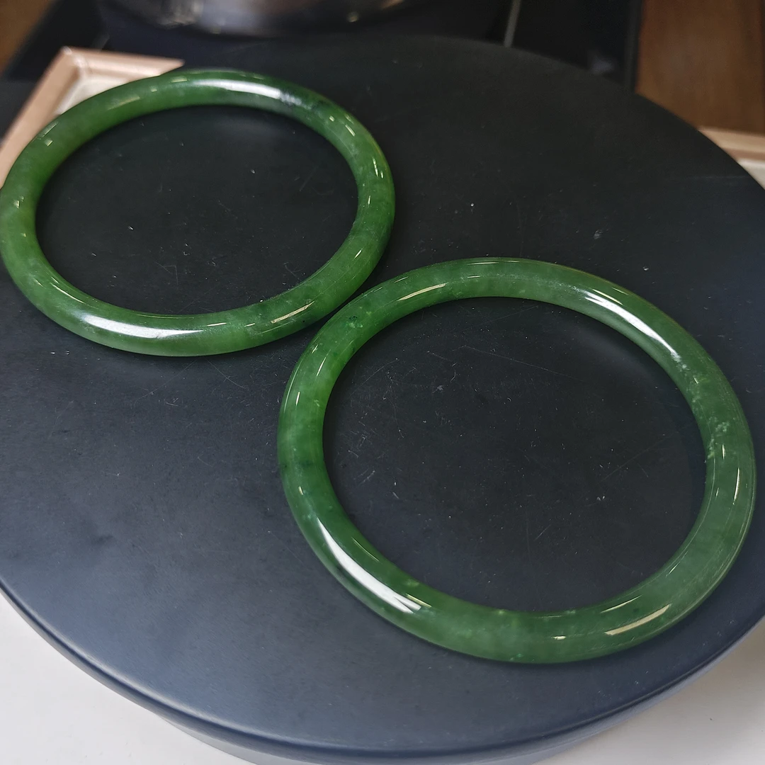 【老王优选】29010-天然和田玉碧乌兰海叮当镯手镯多样性发一