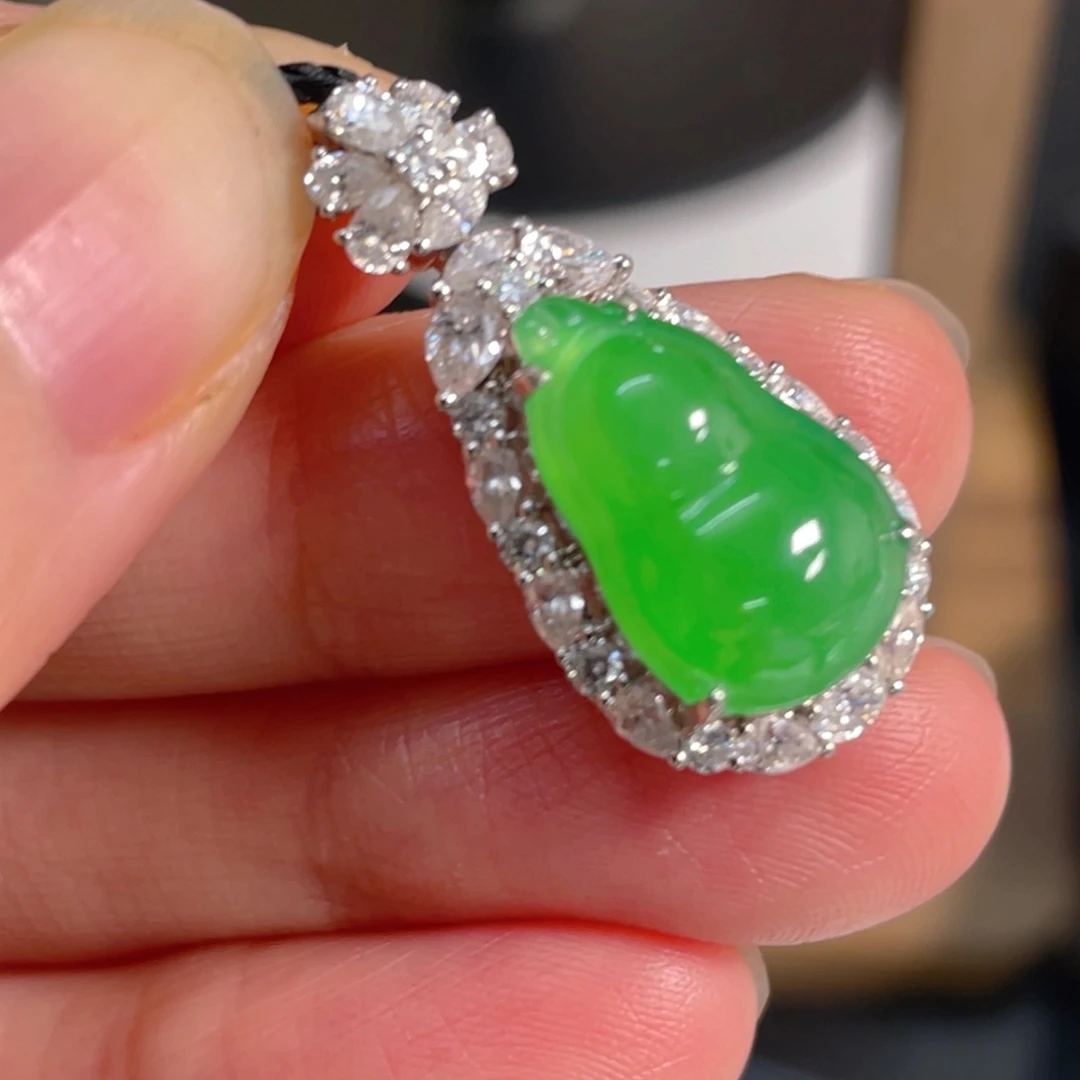 翡翠18K金镶嵌吊坠(不含链)