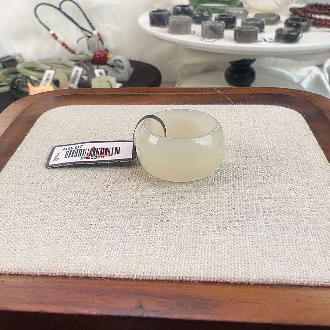 和田玉足金镶嵌戒指w84暖白墩墩17.0不退换