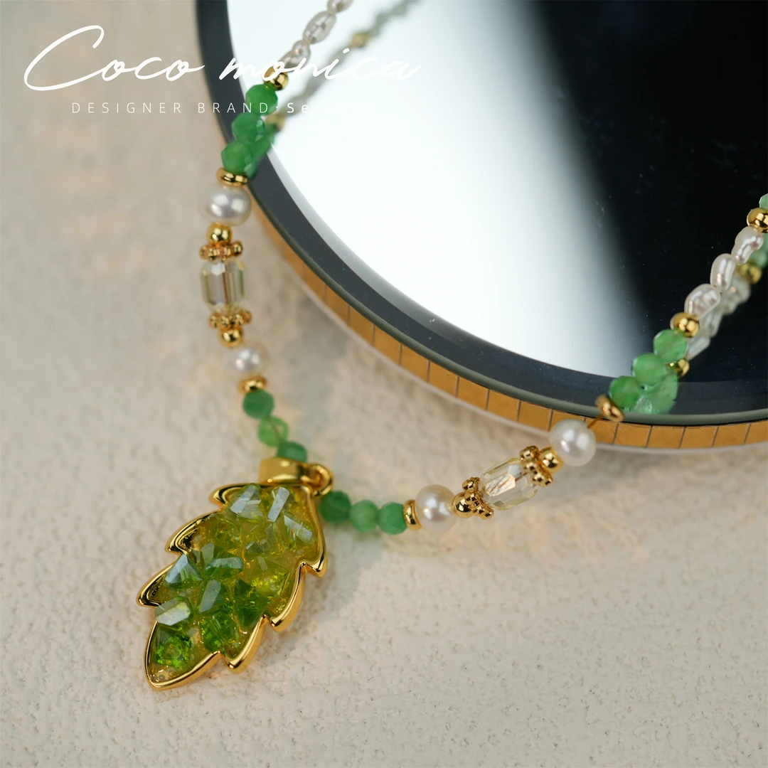 【小霞珠宝】叶子珍珠质轻奢时尚百搭复古小众项链AB427