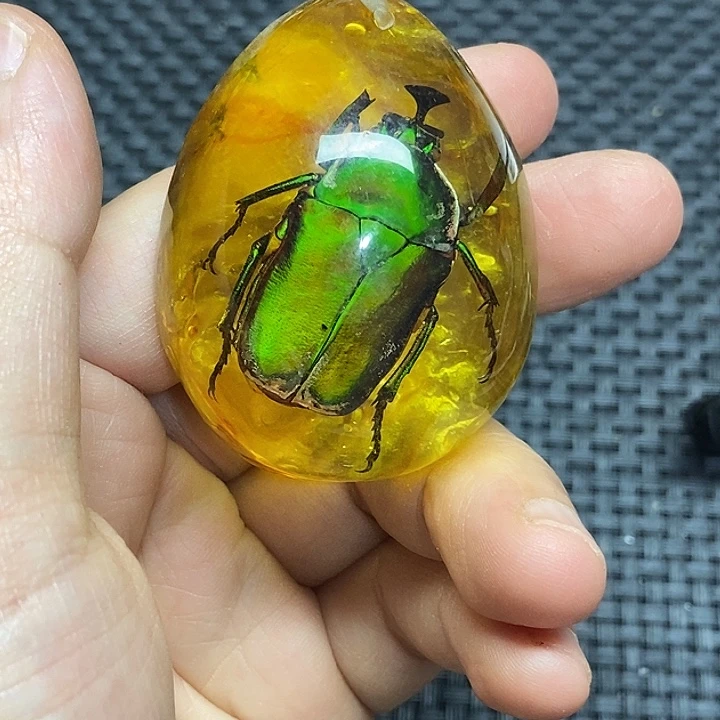 吊坠滴血莲花菩提