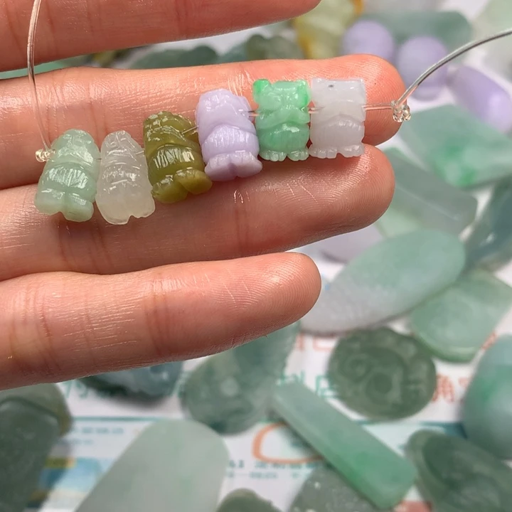 定制翡翠未镶嵌翡翠