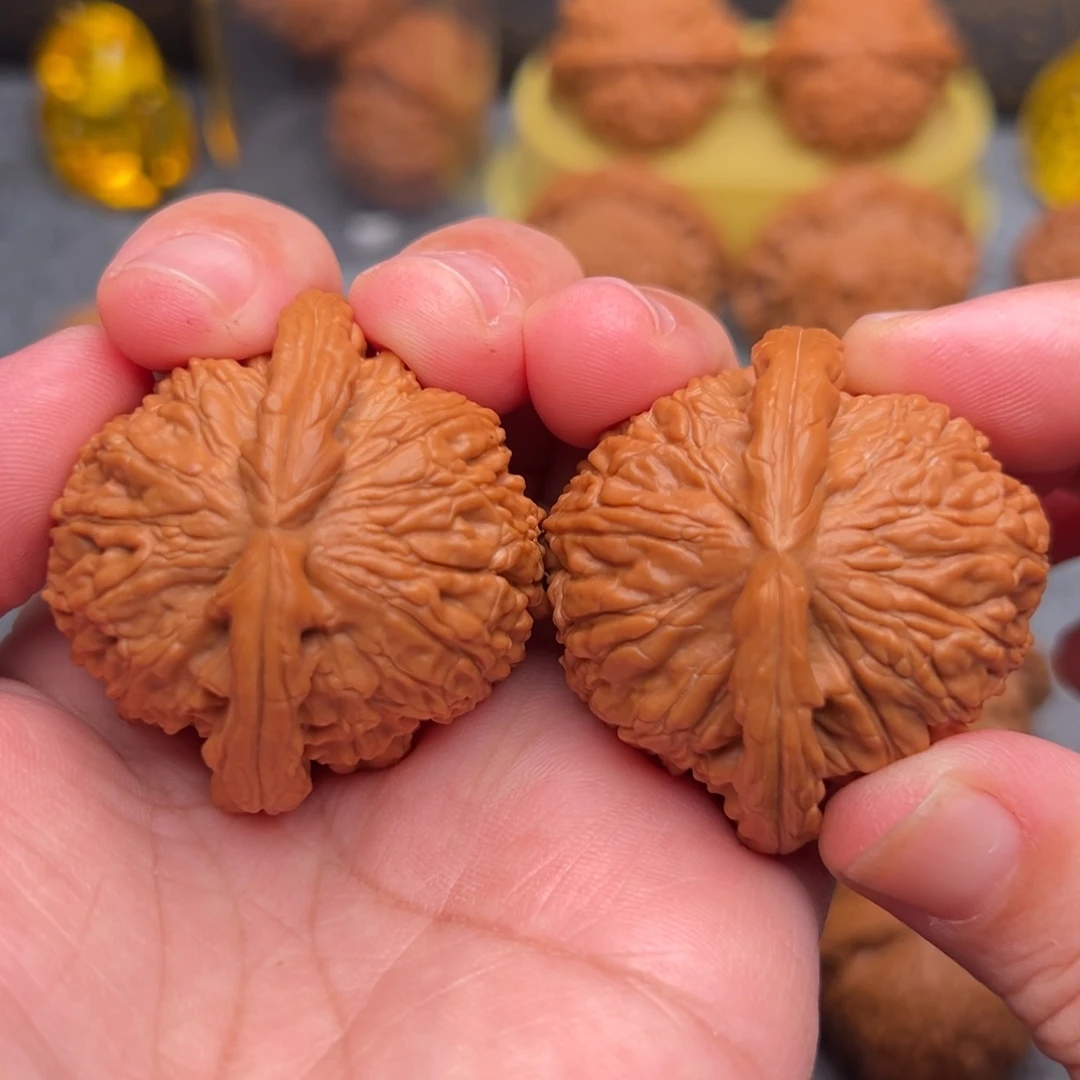 文玩核桃把件43精品白狮子