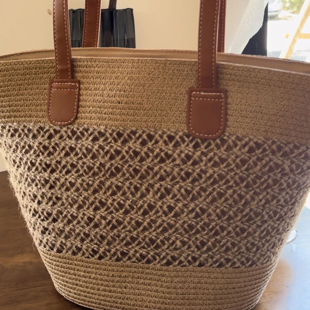 韩版编织包包2025春季夏季新款大容量轻便草编包高级感单肩包