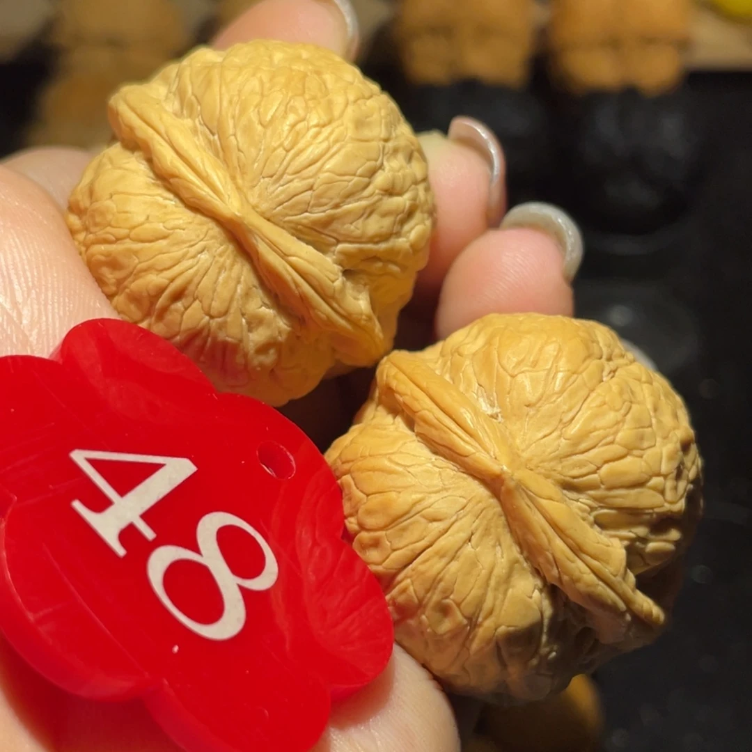 奇趣蛋33尺寸核桃