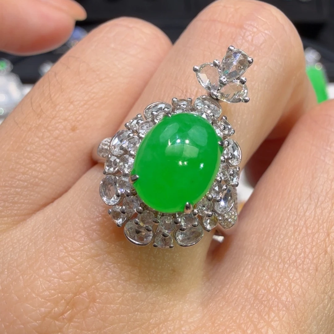 翡翠18K金镶嵌戒指收到货48小时鉴赏期