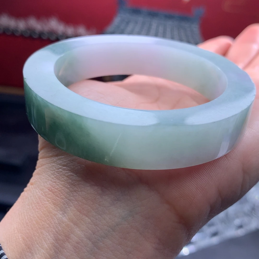 定制翡翠手镯未镶嵌