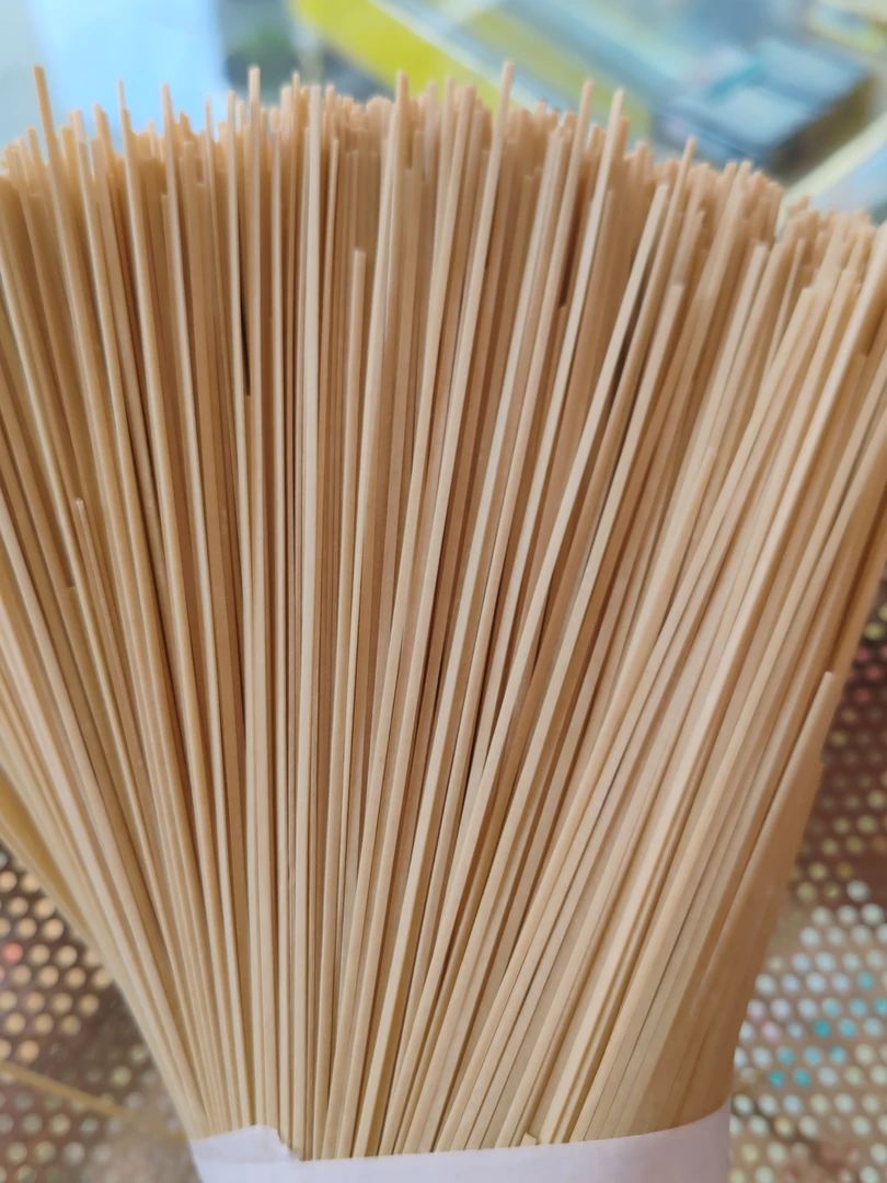 宣威杨柳本地小麦原汁原味细刀碱水面条包邮每把500克