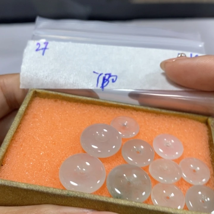 定制翡翠未镶嵌不退