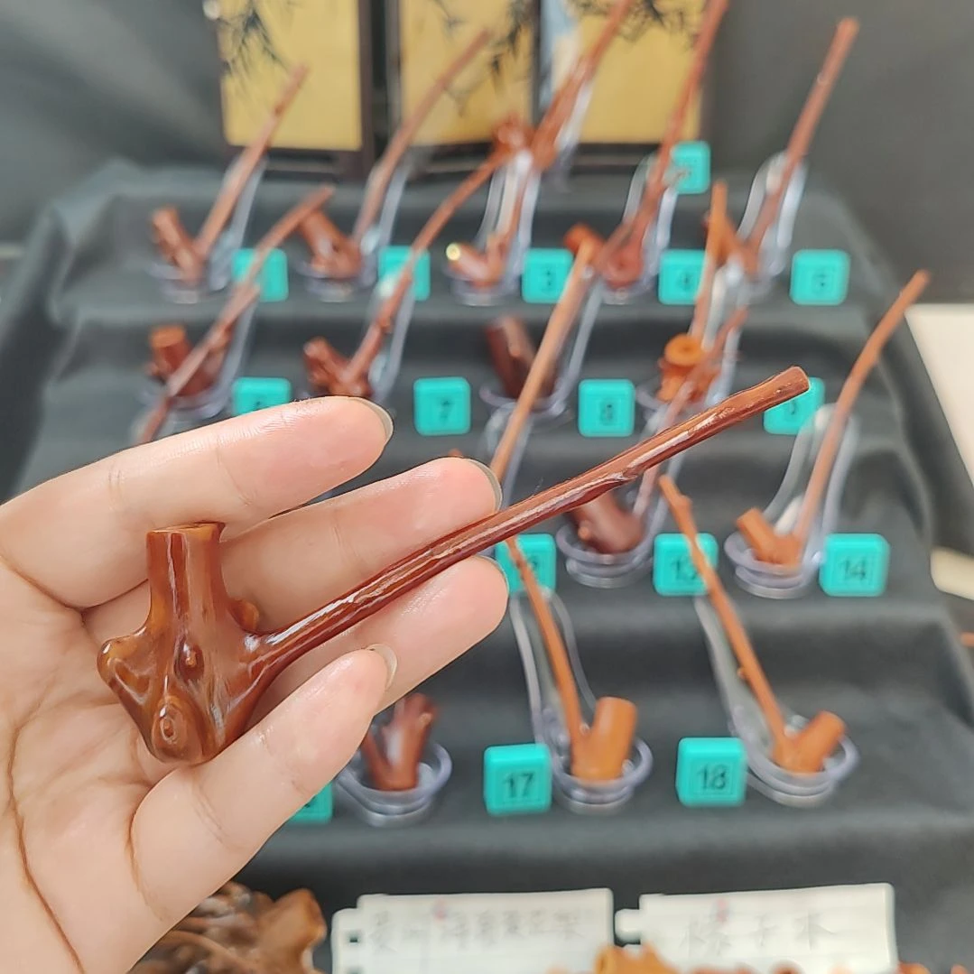如***祥贵州檬子木烟斗一物一拍