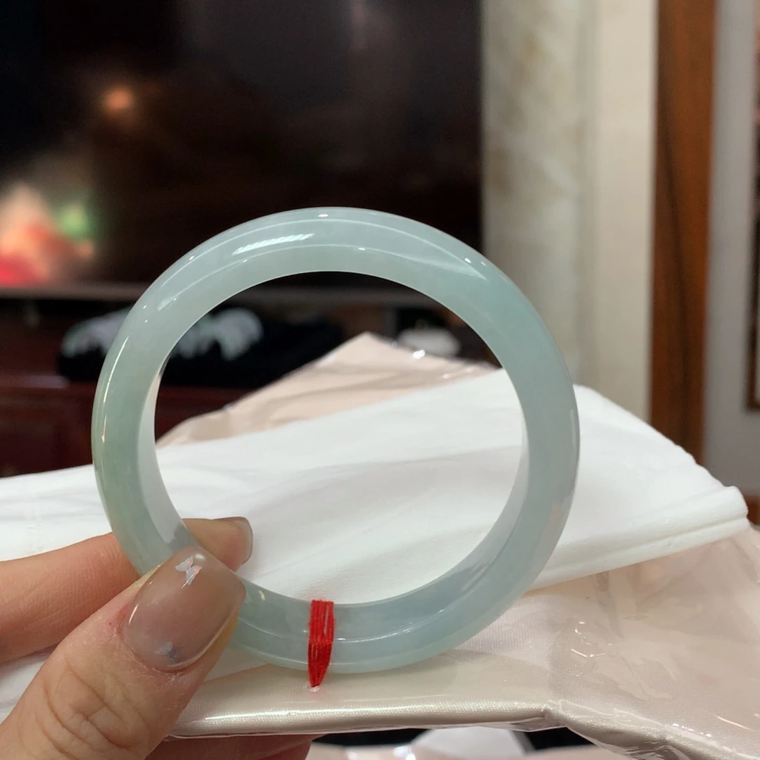 未镶嵌手镯翡翠完美者慎拍 圈口55.8