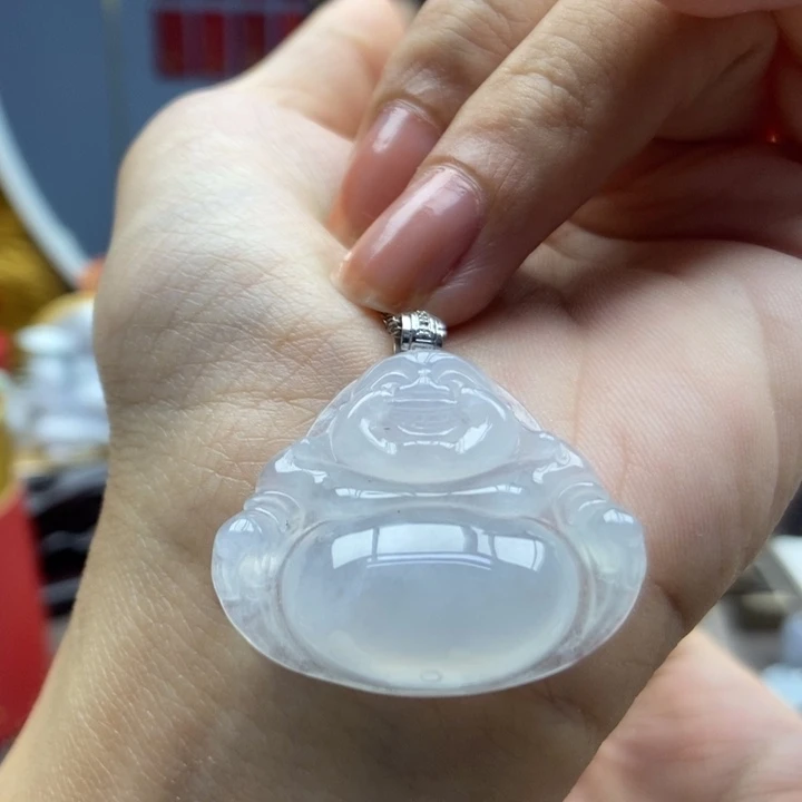 翡翠18K金镶嵌颈饰吊坠56